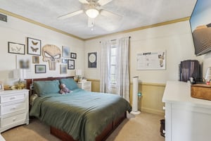 Henn Hyde Rd-S0904-031.jpg