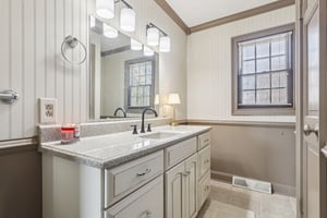 Henn Hyde Rd-S0904-034.jpg