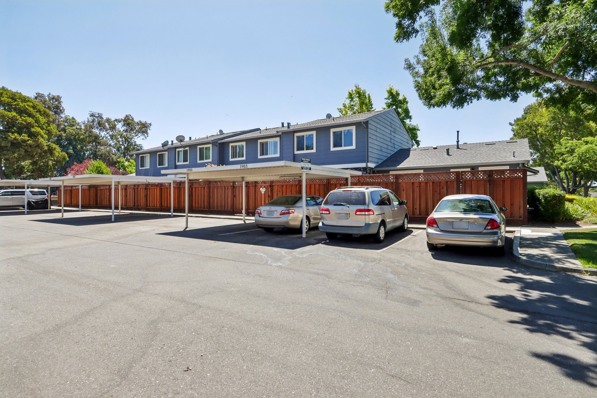 Monterey Dr-S0608-033.jpg