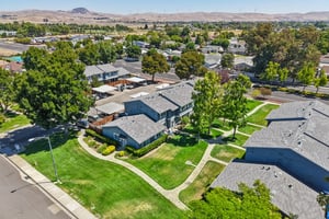 Monterey Dr-S0608-040.jpg