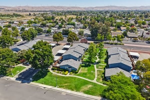 Monterey Dr-S0608-041.jpg