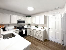  Photo 42
