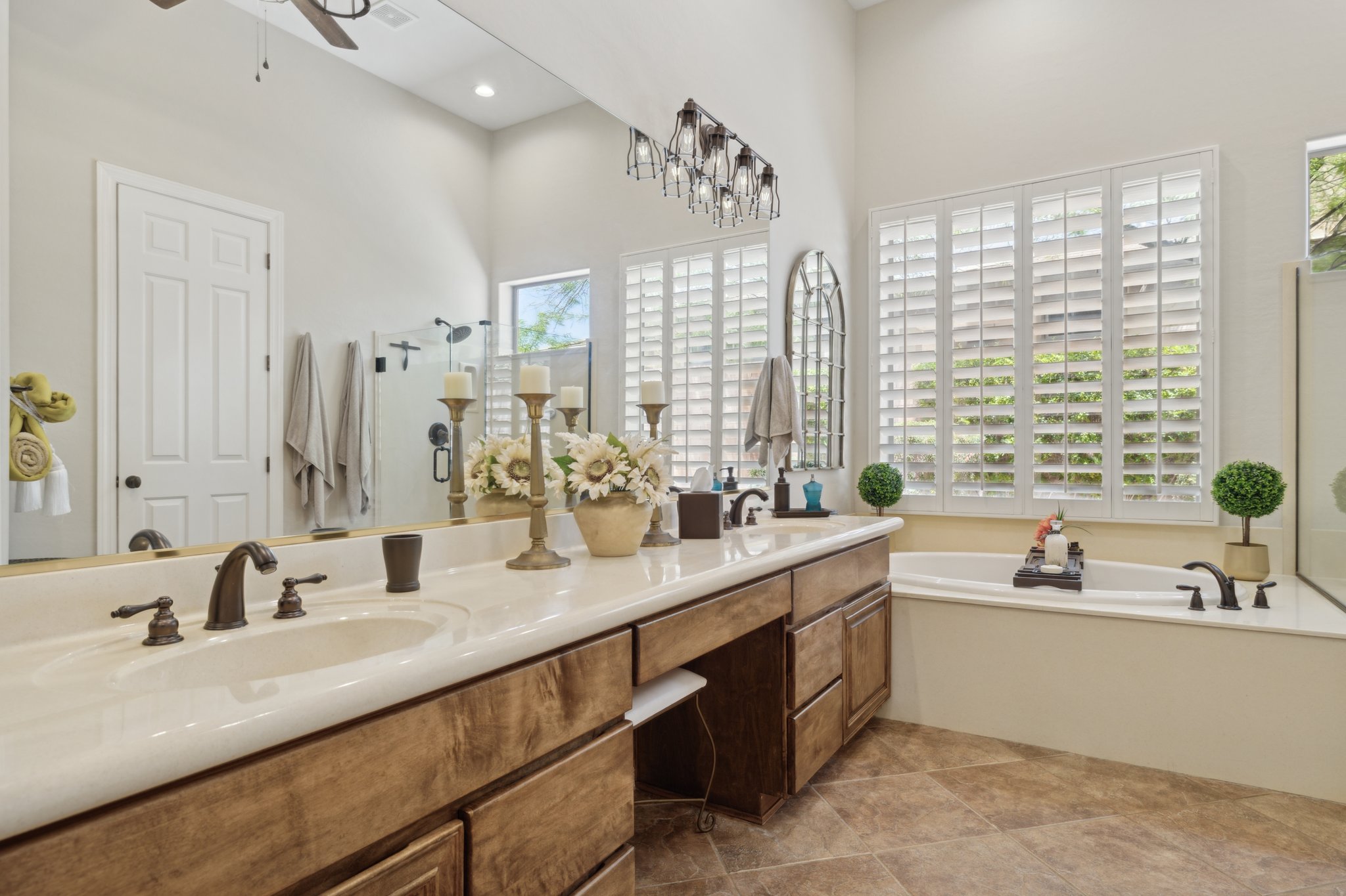 1958 W Legends Way, Anthem, AZ 85086 - 025.jpg