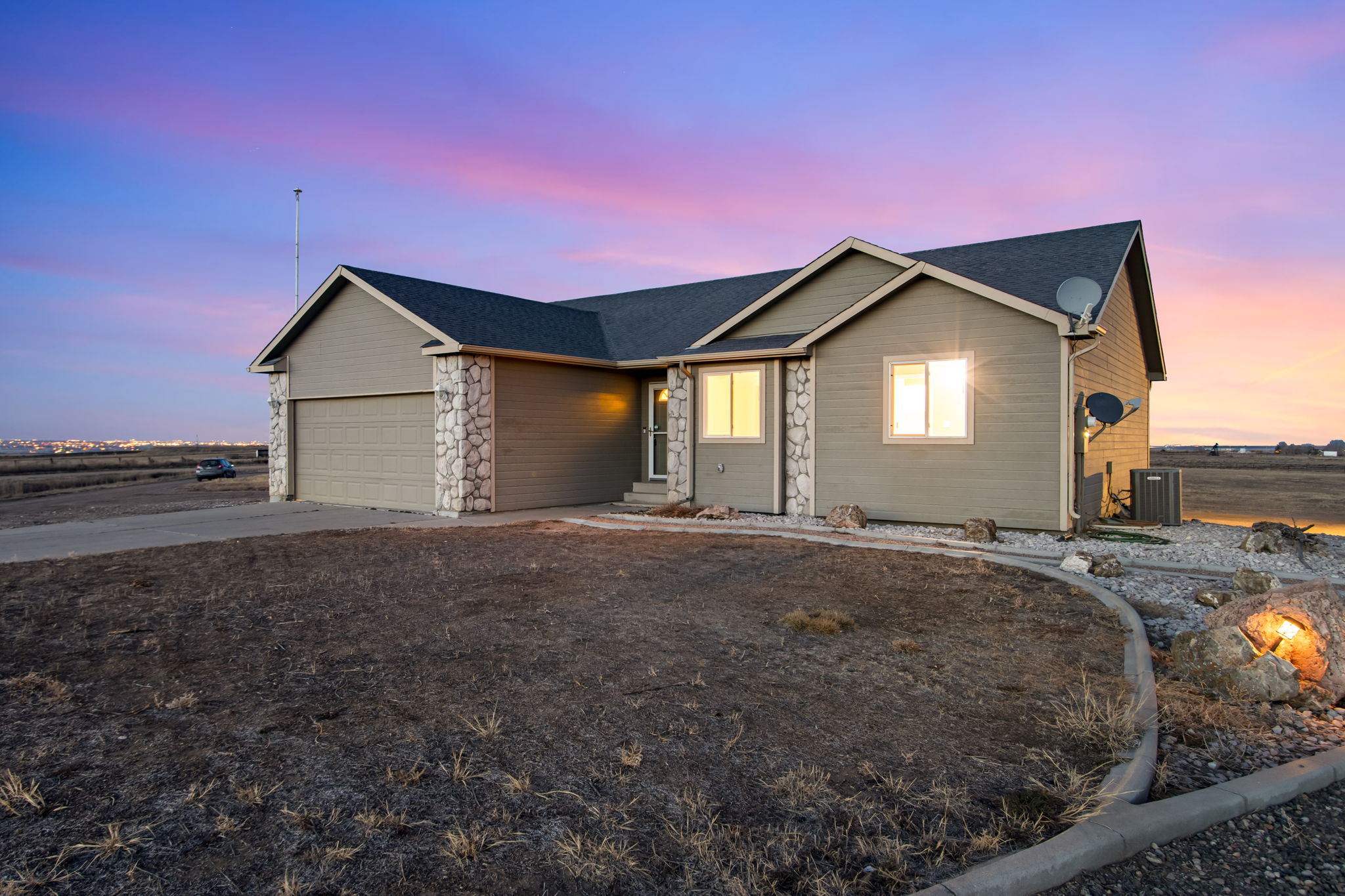 Photo 44