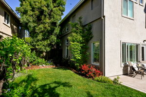  Photo 36
