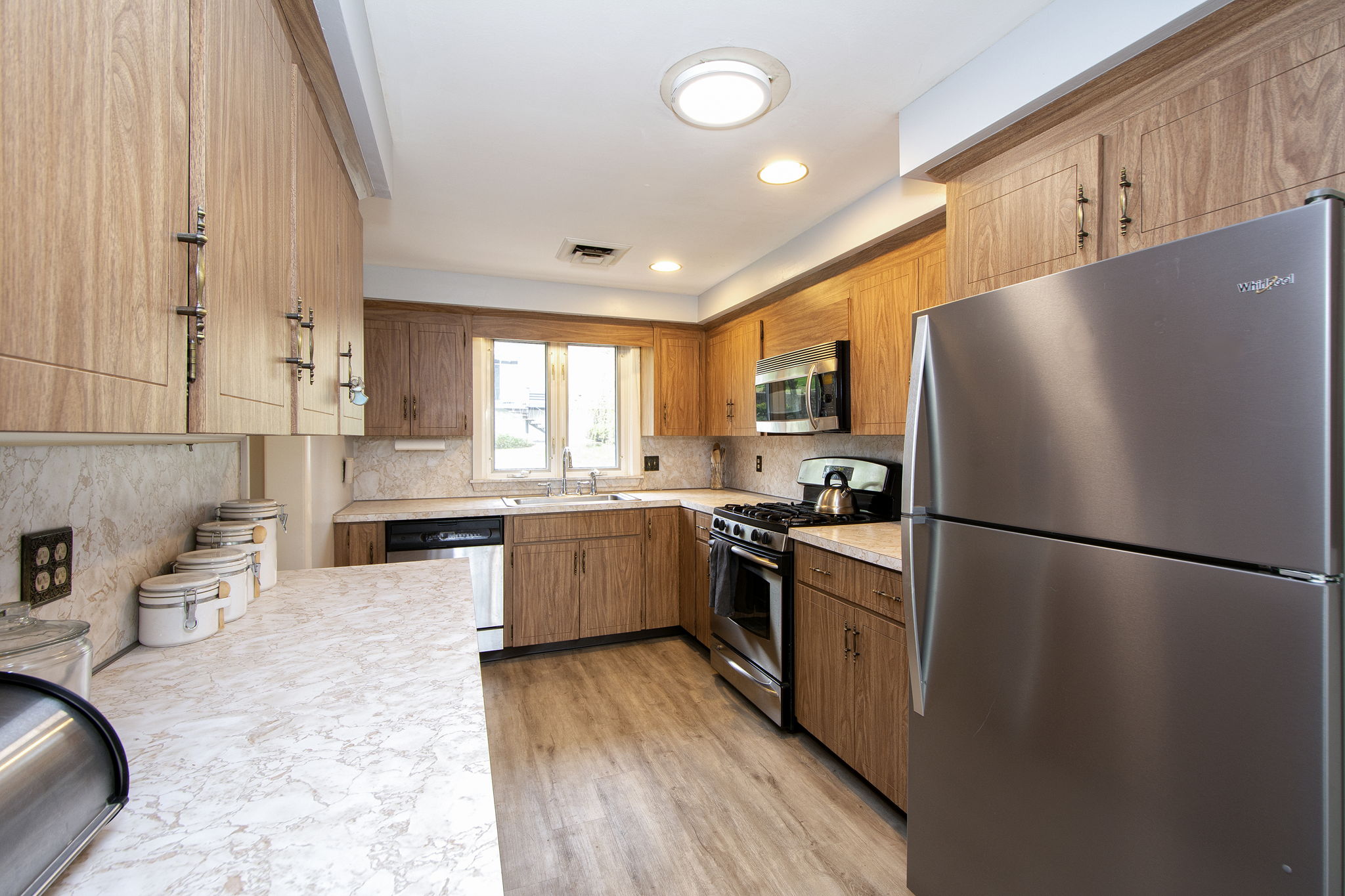 196 Governors Rd, Quincy, MA 02169, USA Photo 10