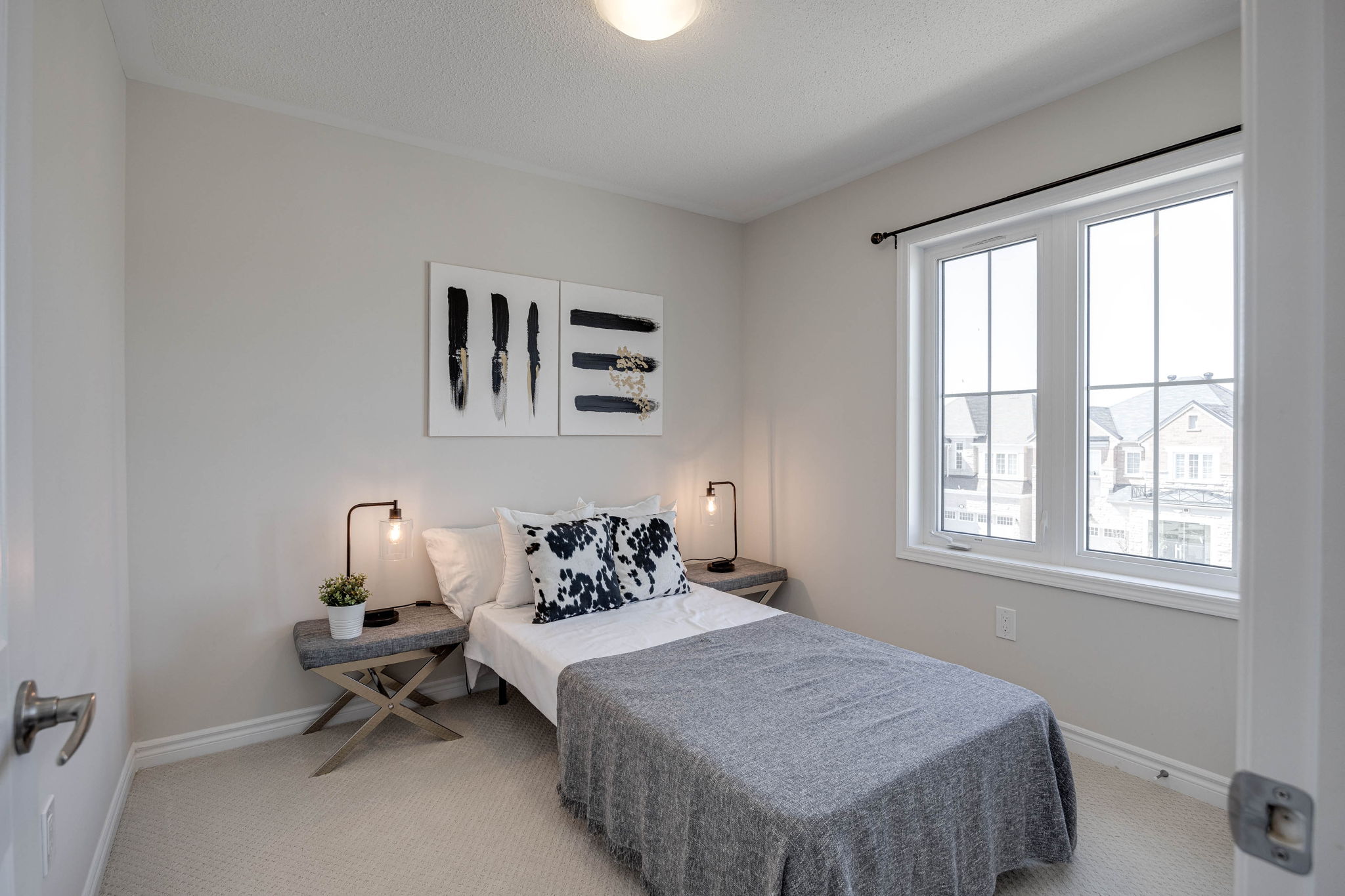Newmarket property showcase — delivered property photograph 25