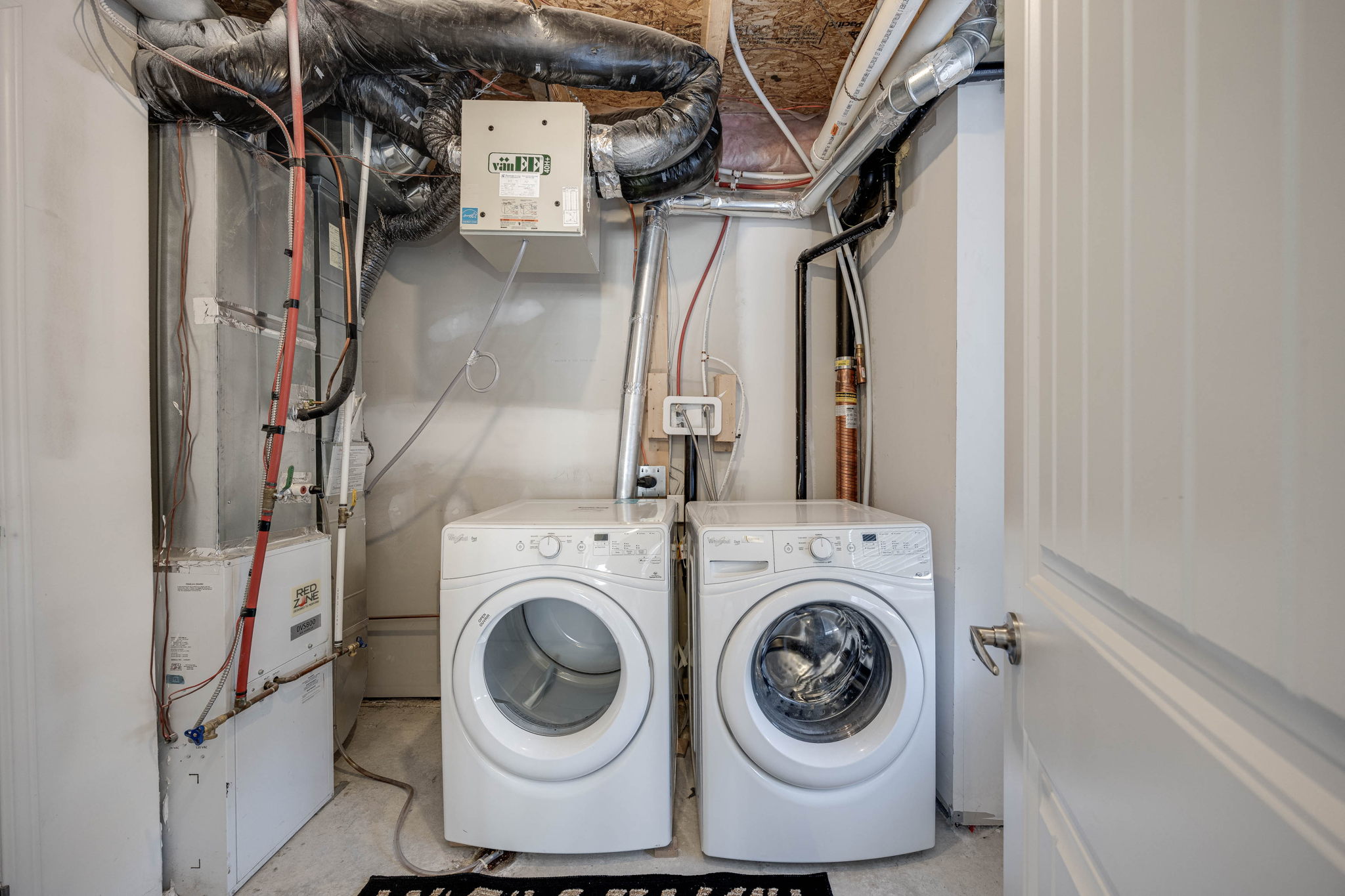 Newmarket property showcase — delivered property photograph 39