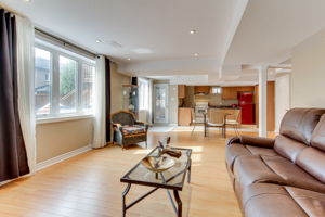  Photo 49
