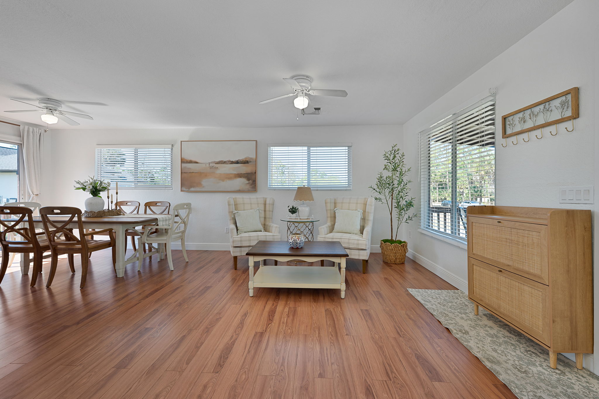 Dining - Sitting Area