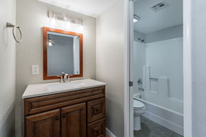  Photo 23