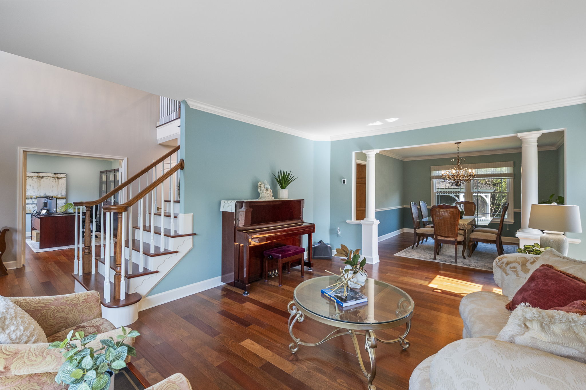  Photo 23