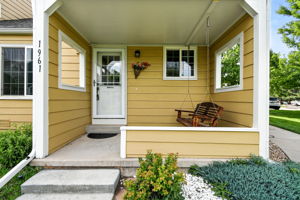 End unit townhome with a covered front porch!