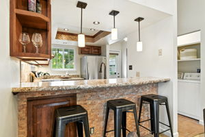 Counter seating or serving area