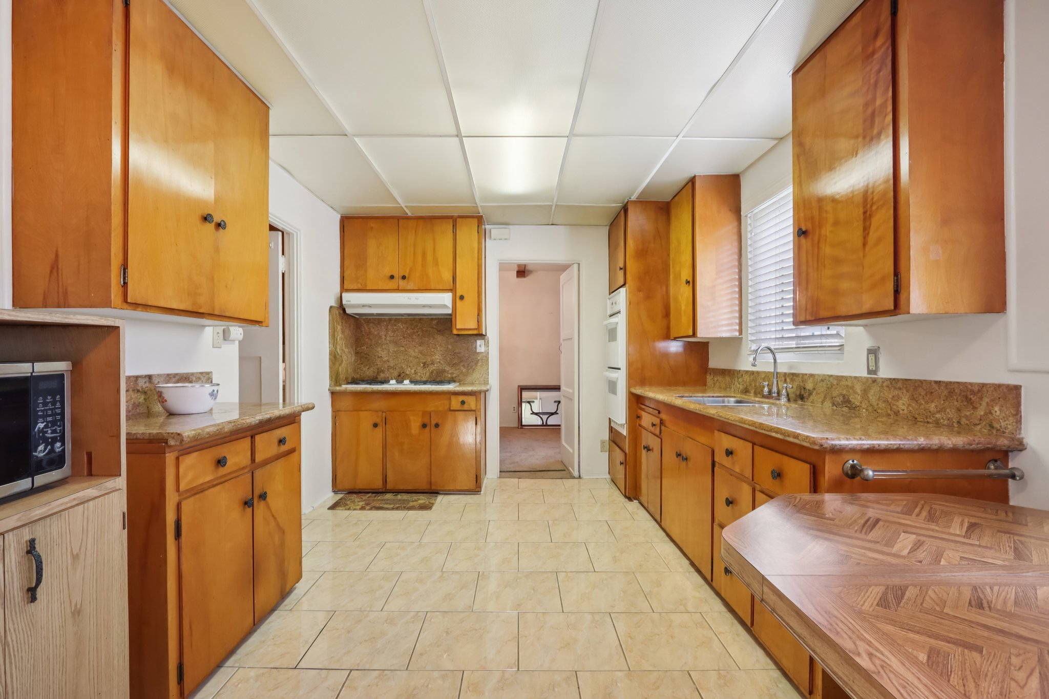 W 84th St-S2402-012.jpg