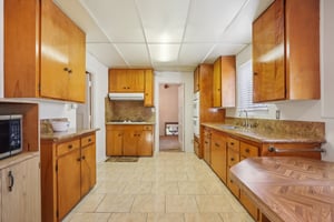 W 84th St-S2402-012.jpg