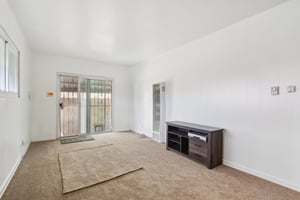 W 84th St-S2402-022.jpg