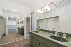 W 84th St-S2402-027.jpg