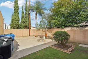 W 84th St-S2402-029.jpg