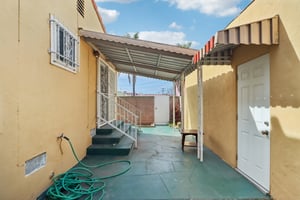 W 84th St-S2402-030.jpg