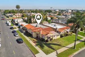 192501 - 1961 W 84th St, Los Angeles, CA 90047-S2602-002r.jpg