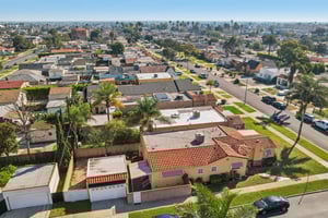 192501 - 1961 W 84th St, Los Angeles, CA 90047-S2602-005r.jpg