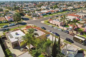 192501 - 1961 W 84th St, Los Angeles, CA 90047-S2602-008r.jpg