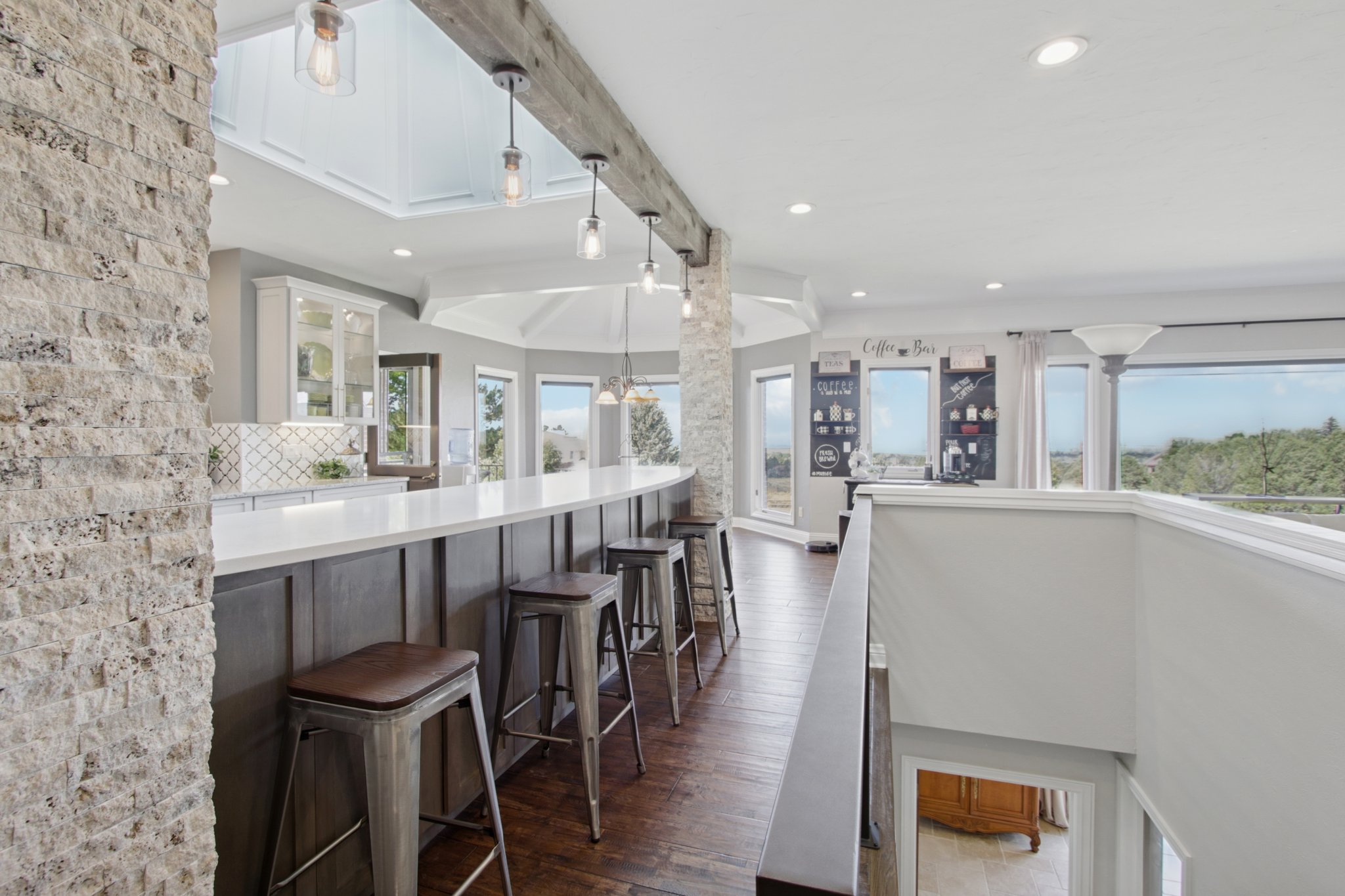 E Long Ave-S1809-029.jpg