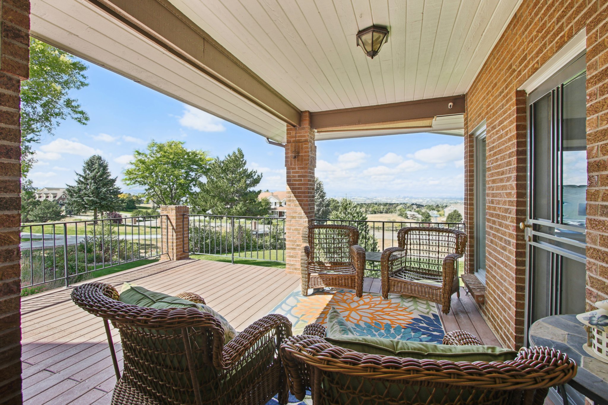 E Long Ave-S1809-069.jpg