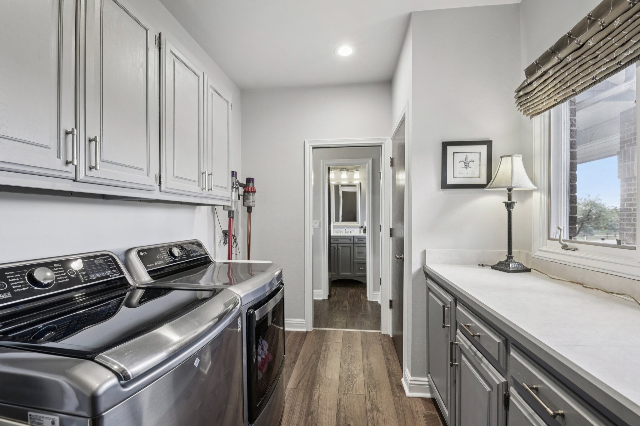 E Long Ave-S2509-1-003.jpg