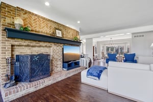 E Long Ave-S1809-016.jpg