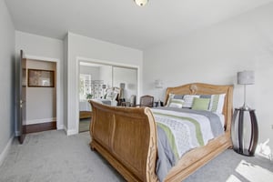 E Long Ave-S1809-033.jpg