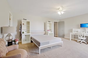 E Long Ave-S1809-045.jpg