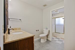 E Long Ave-S1809-048.jpg