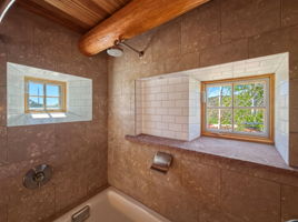 Studio Bath