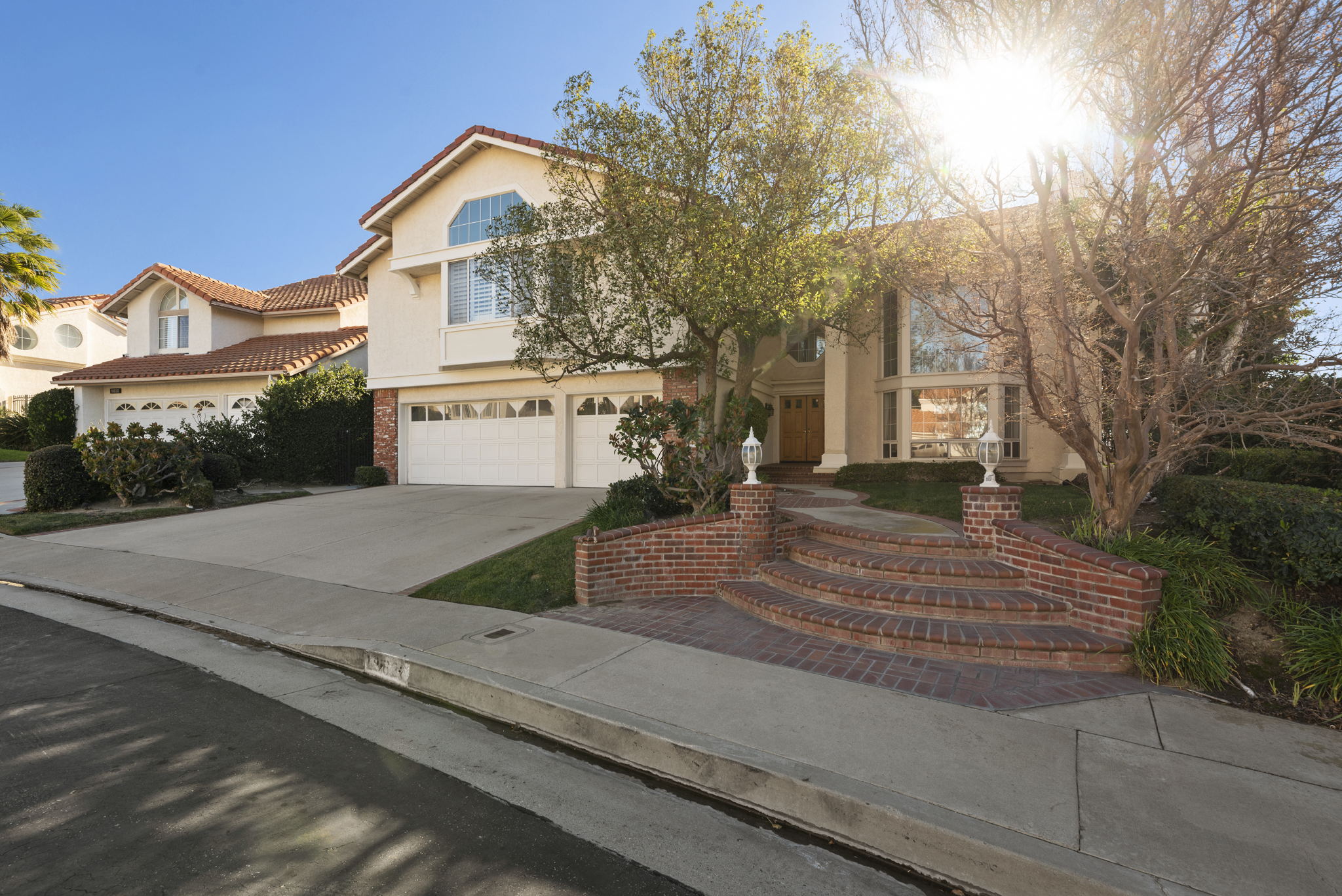 19636 Pine Valley Way, Los Angeles, CA 91326 Vuelo Media Real Estate