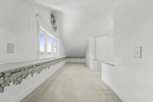  Photo 34