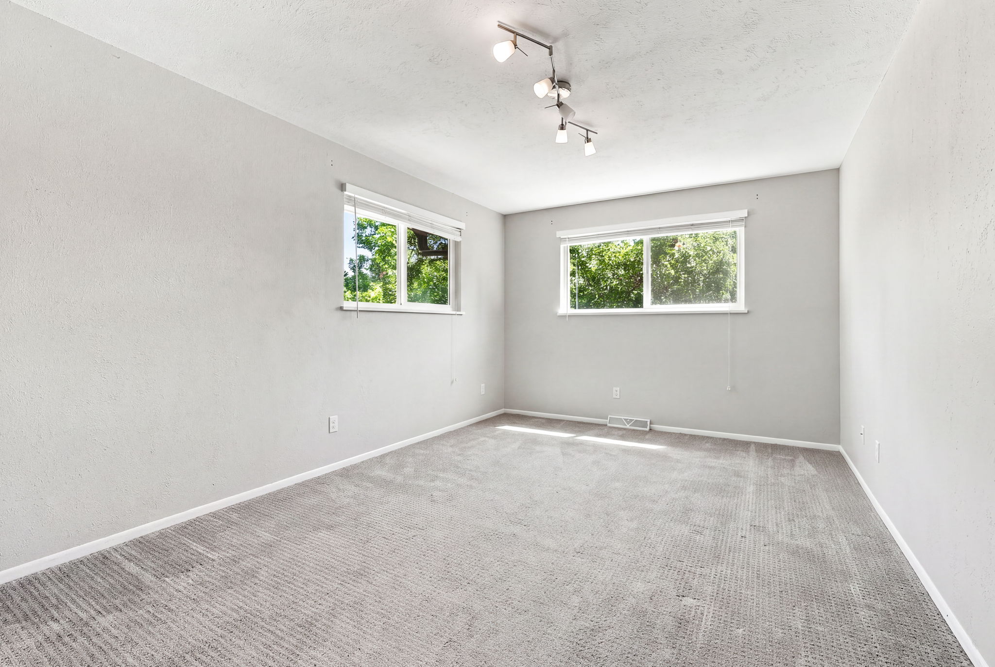 Third upstairs bedroom, flexible as a bedroom, office or guest room. Currently used as an office.