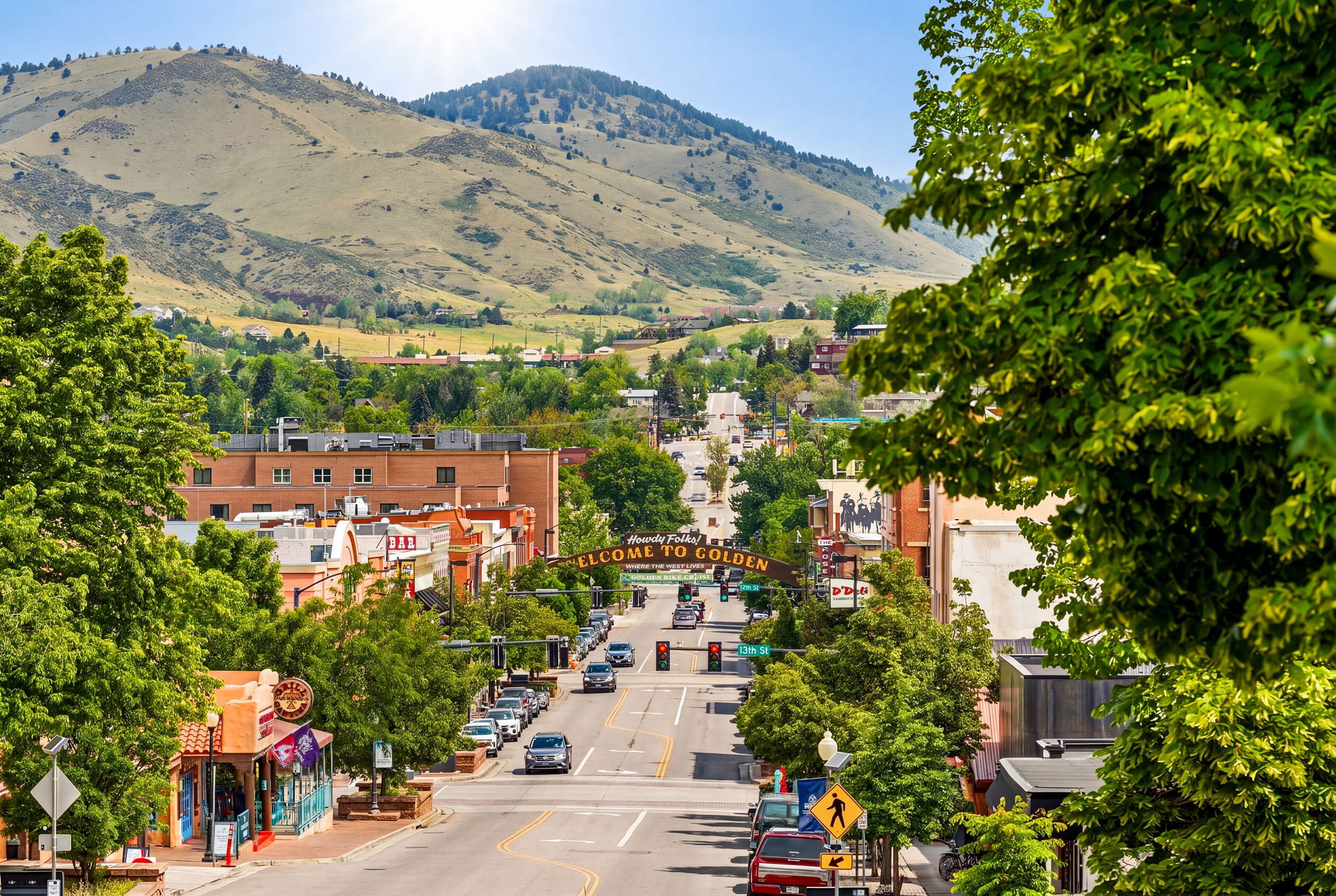 Downtown Golden, with restaurants, breweries and shops minutes away.