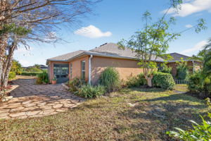 Rear Stoned Patio with Privacy Wall