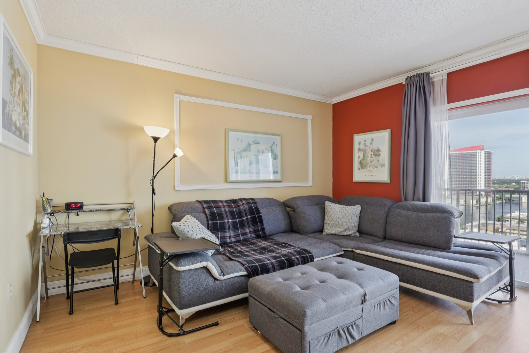 S Ocean Dr 16a-S0512-005.jpg