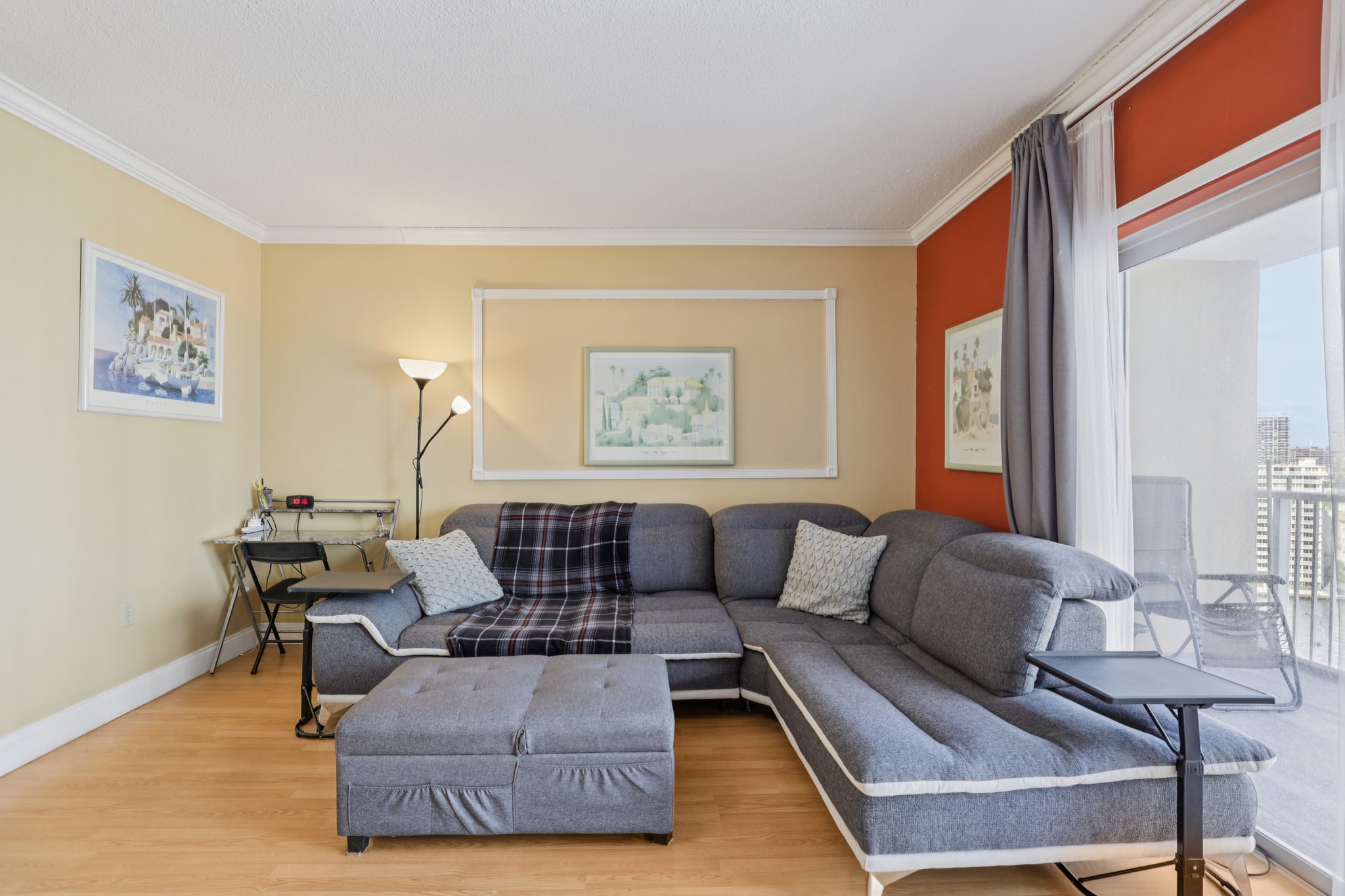 S Ocean Dr 16a-S0512-009.jpg