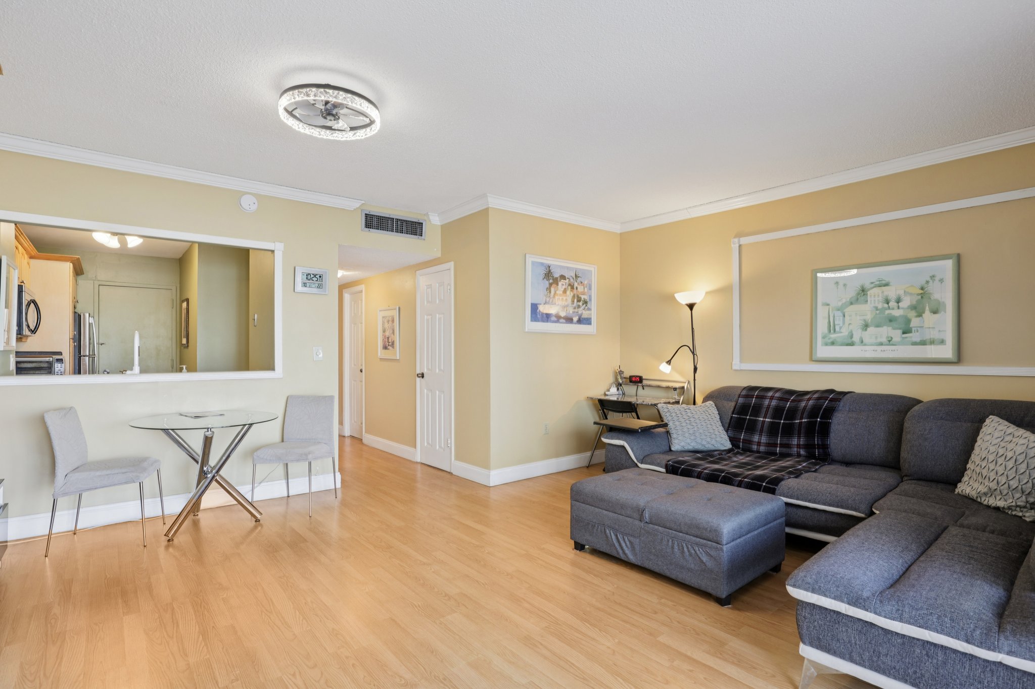 S Ocean Dr 16a-S0512-010.jpg