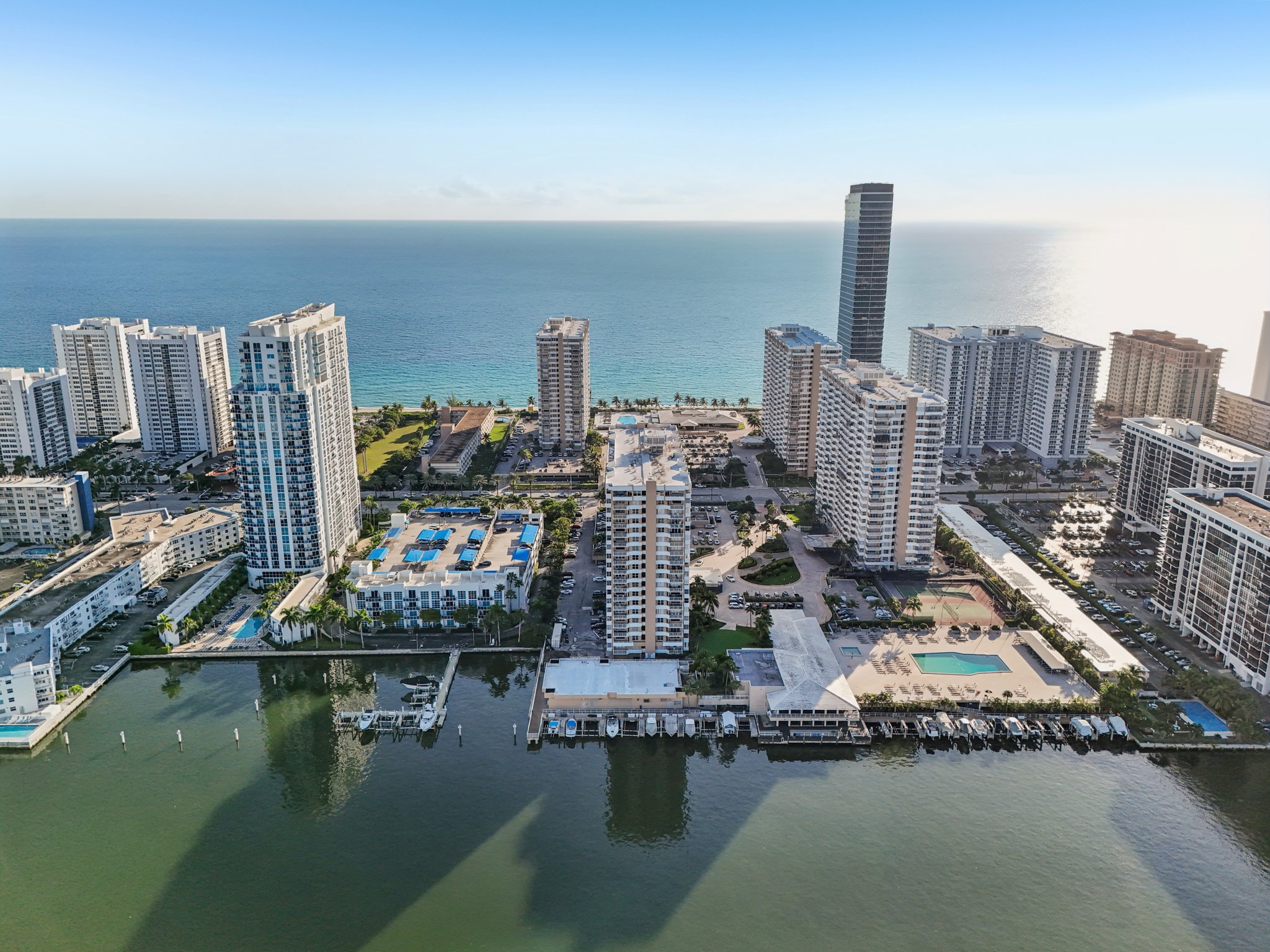 S Ocean Dr 16a-S0612-1-007.jpg