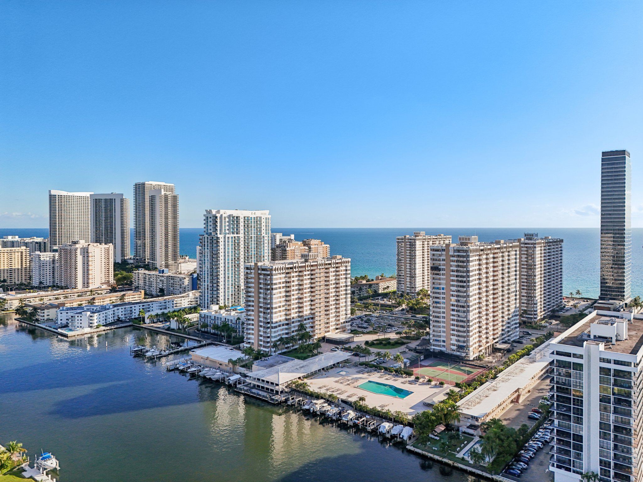 S Ocean Dr 16a-S0612-1-008.jpg