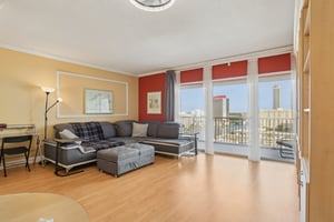 S Ocean Dr 16a-S0512-008.jpg