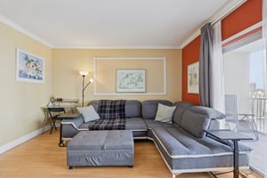 S Ocean Dr 16a-S0512-009.jpg