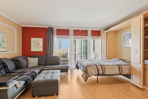 S Ocean Dr 16a-S0512-012.jpg