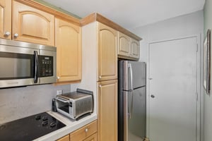 S Ocean Dr 16a-S0512-017.jpg