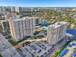 S Ocean Dr 16a-S0612-1-004.jpg